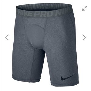 Men’s Nike Pro Shorts Gray - Medium